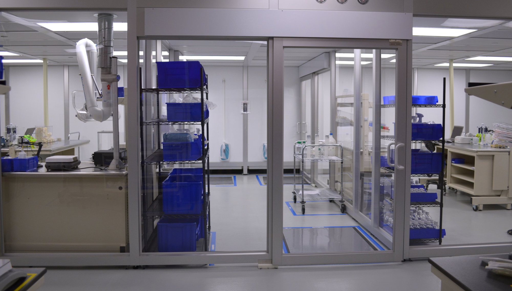 How to Install a Cleanroom in 6 Weeks